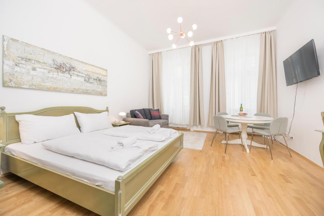 Of Hernals Apartamento *